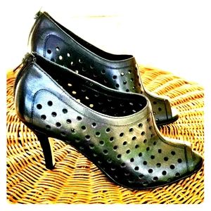 Vaneli Black Leather Heels